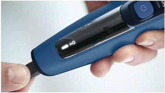 Электробритва для сухого и влажного бритя Philips s5466