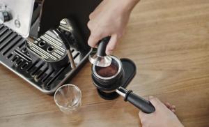 Кофеварка Рожковая DeLonghi EC9155.MB