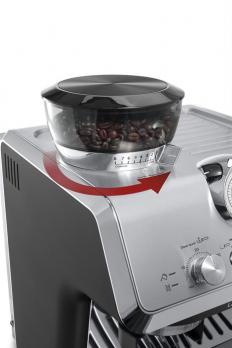 Кофеварка Рожковая DeLonghi EC9155.MB