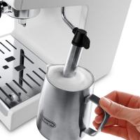 Кофеварка Рожковая DeLonghi ECP33.21.W